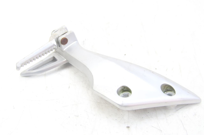 photo de REAR LEFT FOOTREST BRACKET HONDA VISION NSC R 50 (2013 - 2015)