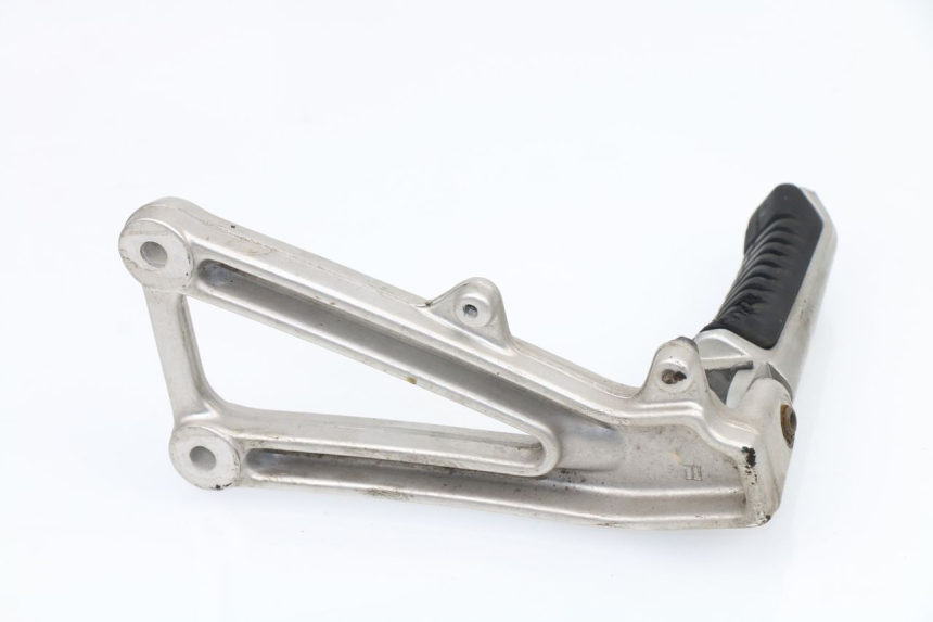 photo de FRONT RIGHT FOOTREST MOUNT DUCATI ST2 944 (1997 - 2003)