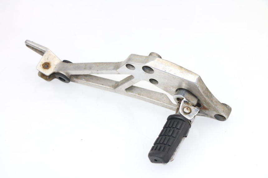 photo de FRONT RIGHT FOOTREST MOUNT HONDA VF 1000 (1984 - 1988)