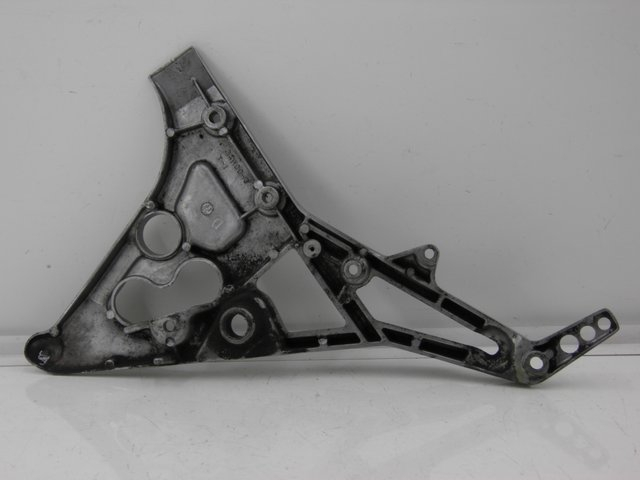 photo de RIGHT FRONT FOOTREST BRACKET YAMAHA FJ 3CX 1200 (1986 - 1996)