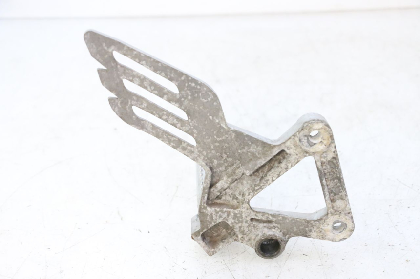 photo de FRONT LEFT FOOTREST MOUNT STAHO FH 50 (2018 - 2019)