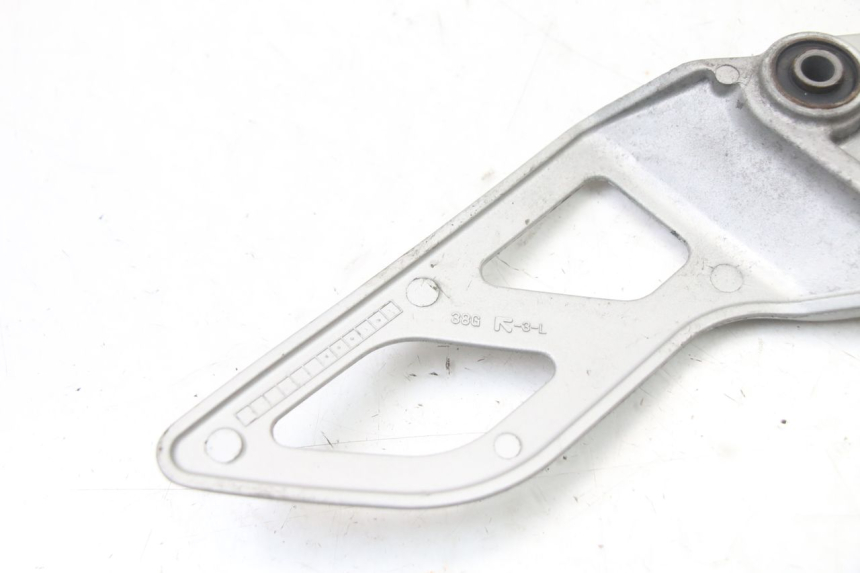 photo de FRONT LEFT FOOTREST MOUNT SUZUKI GSX F GSXF 650 (2007 - 2015)