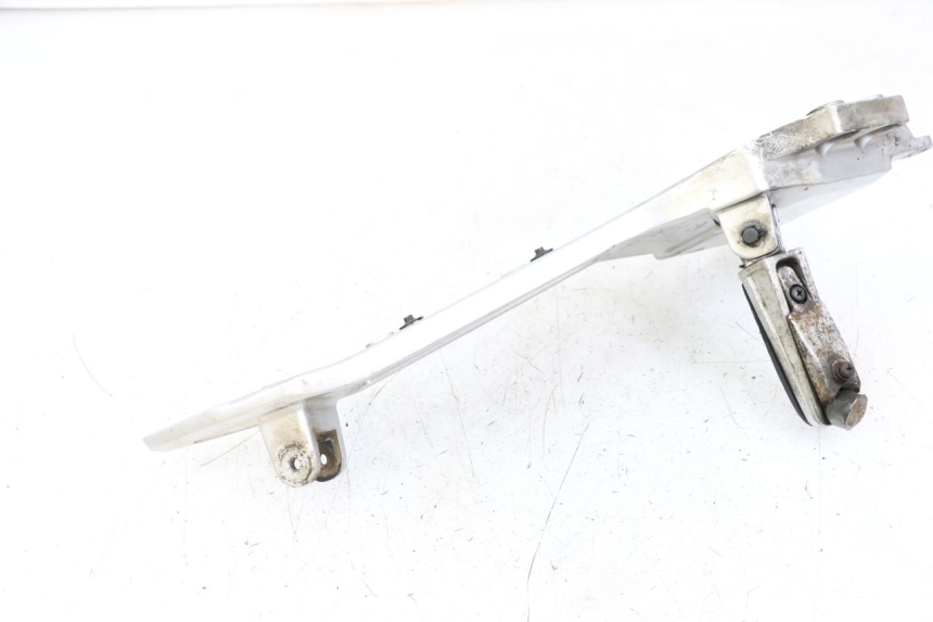 photo de LEFT FRONT FOOTREST BRACKET YAMAHA FJR ABS 1300 (2006 - 2012)