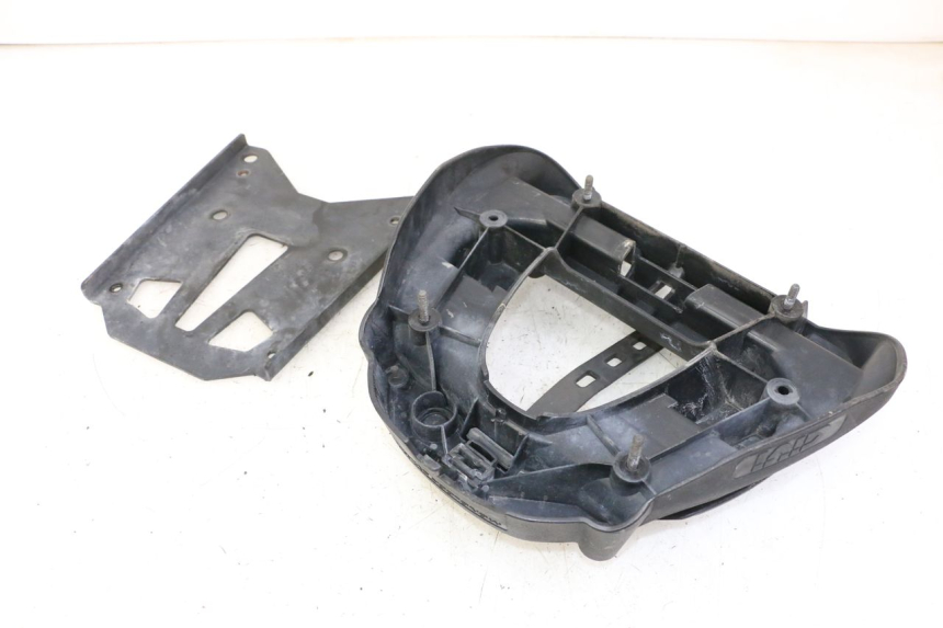 photo de PLATE TOP BOX HONDA FORZA ABS 300 (2013 - 2019)