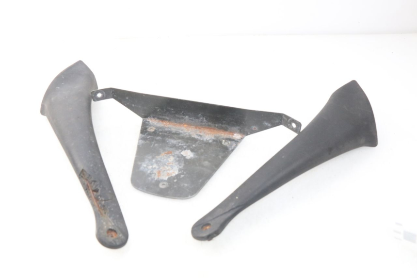 photo de PLATE TOP BOX PIAGGIO SKIPPER 125 (2000 - 2004)