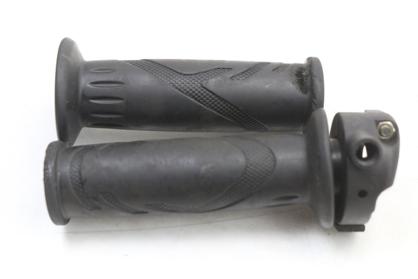 photo de THROTTLE GRIP TNT MOTOR BOSTON 4T 50 (2018 - 2025)