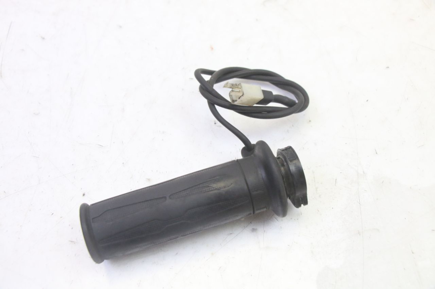 photo de THROTTLE GRIP SUZUKI BURGMAN 125 (2007 - 2014)