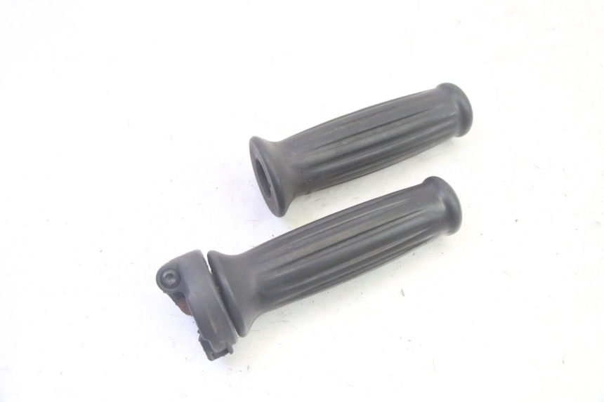 photo de THROTTLE GRIP PEUGEOT DJANGO 4T 50 (2014 - 2019) - Component detail
