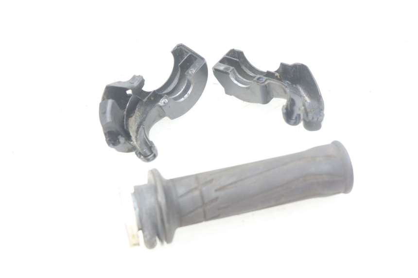 photo de THROTTLE GRIP YAMAHA FJR ABS 1300 (2006 - 2012)