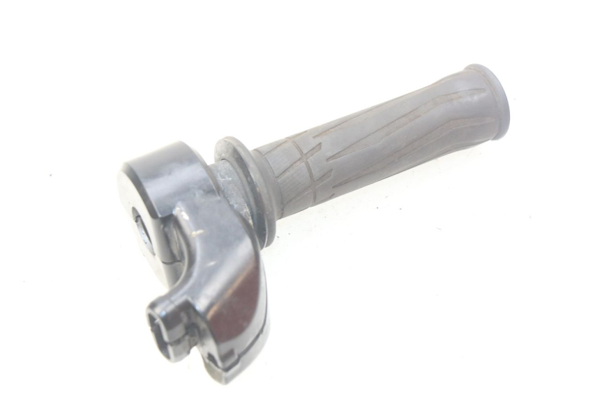 photo de THROTTLE GRIP YAMAHA FJR ABS 1300 (2006 - 2012)