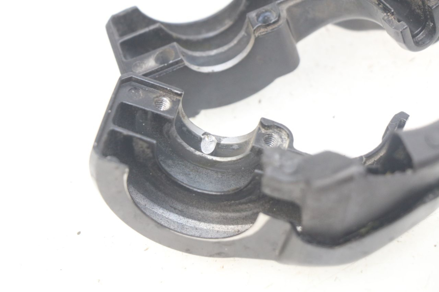 photo de THROTTLE GRIP YAMAHA FJR ABS 1300 (2006 - 2012)