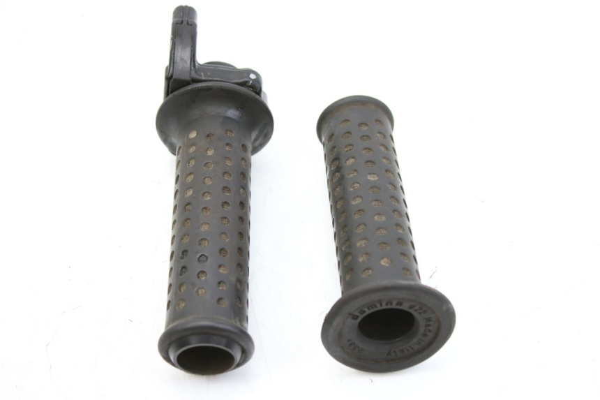 photo de THROTTLE GRIP PIAGGIO HEXAGON 2T 125 (1994 - 1998)