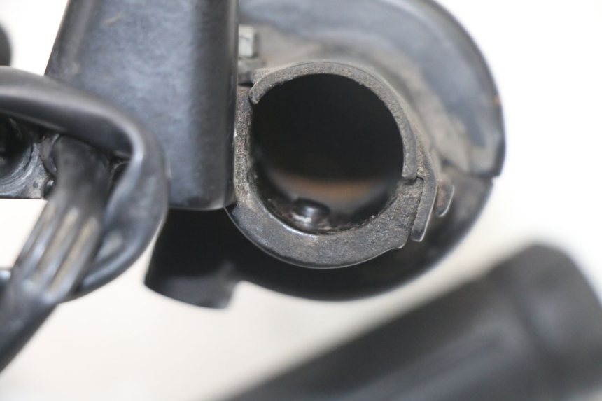 photo de THROTTLE GRIP HONDA SCV LEAD 100 (2003 - 2007)