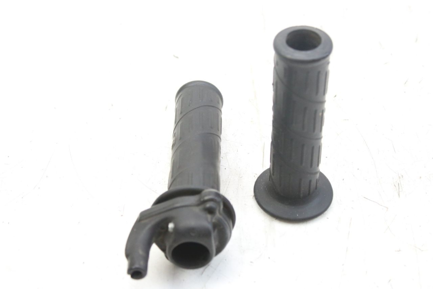 photo de THROTTLE GRIP PIAGGIO LIBERTY 4T 50 (2004 - 2008)