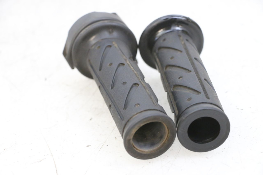 photo de THROTTLE GRIP KYMCO LIKE 125 (2009 - 2016) - Technical close-up