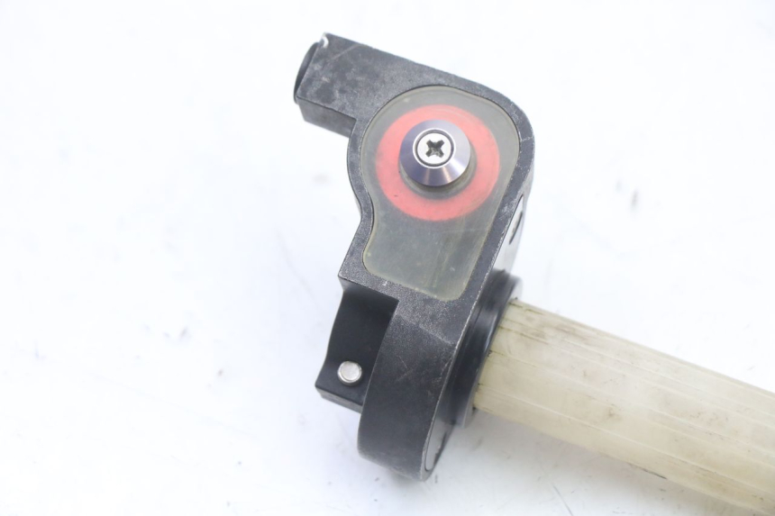 photo de THROTTLE GRIP MBK X-LIMIT XLIMIT 50 (2007 - 2012)