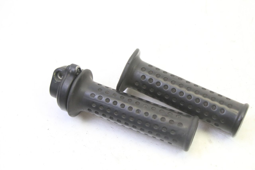 photo de THROTTLE GRIP PIAGGIO MP3 125 (2006 - 2014)