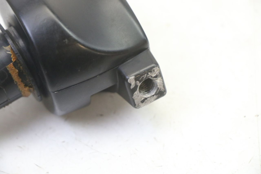 photo de THROTTLE GRIP RIEJU MRT 50 (2018 - 2021)