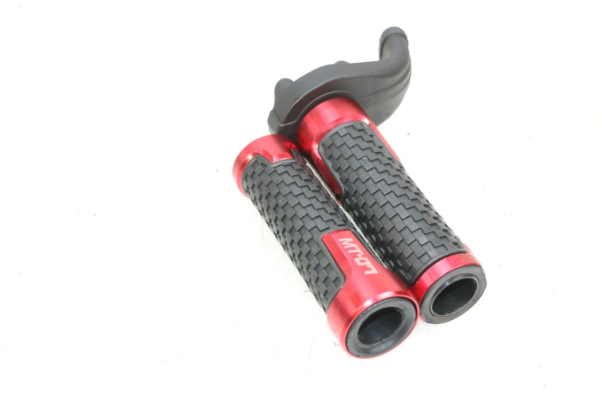 photo de THROTTLE GRIP YAMAHA MT-07 MT07 ABS 700 (2018 - 2020) - Component detail