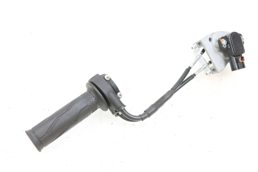 photo de THROTTLE GRIP YAMAHA NEO'S CORE 1 (2022 - 2026) - Alternative perspective