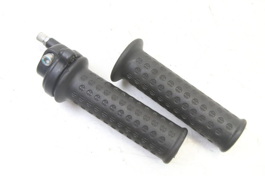 photo de THROTTLE GRIP PIAGGIO NRG POWER PUREJET 50 (2018 - 2021)