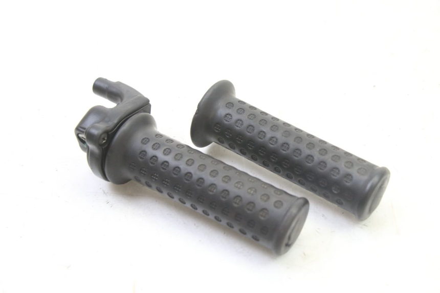 photo de THROTTLE GRIP PIAGGIO NRG POWER PUREJET 50 (2018 - 2021)
