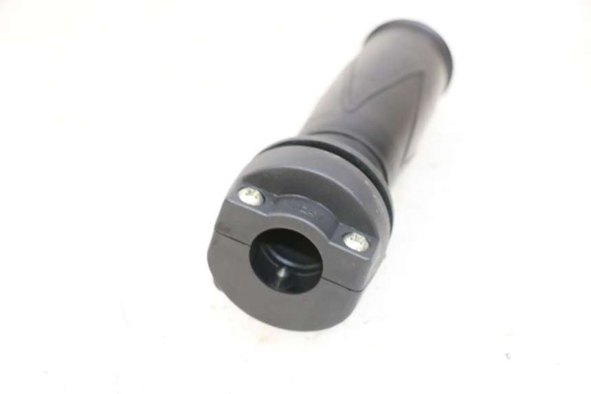 photo de THROTTLE GRIP JM MOTORS OLDIES GT 4T 50 (2018 - 2025) - Component detail