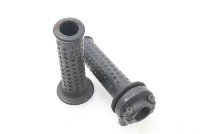 photo de THROTTLE GRIP PIAGGIO BEVERLY 500 (2003 - 2007)