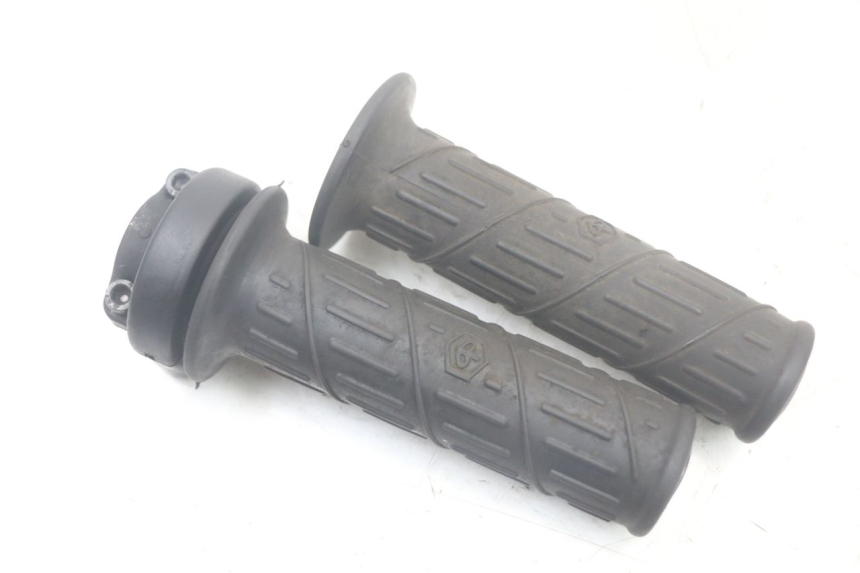 photo de THROTTLE GRIP PIAGGIO LIBERTY 125 (2009 - 2013)