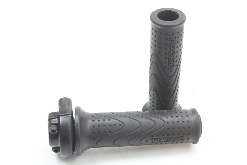 photo de THROTTLE GRIP PIAGGIO MP3 500 (2011 - 2015)