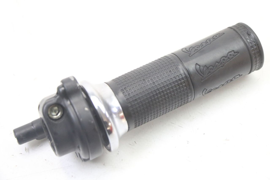 photo de THROTTLE GRIP PIAGGIO VESPA LX 2T 50 (2005 - 2013)