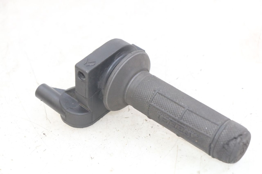 photo de THROTTLE GRIP YCF R-START 125