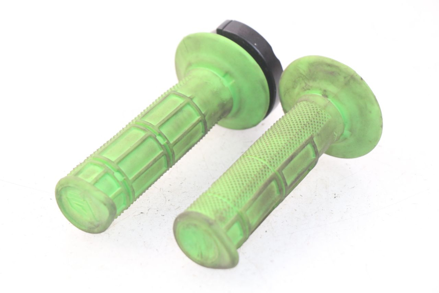 photo de THROTTLE GRIP APOLLO RFZ 150