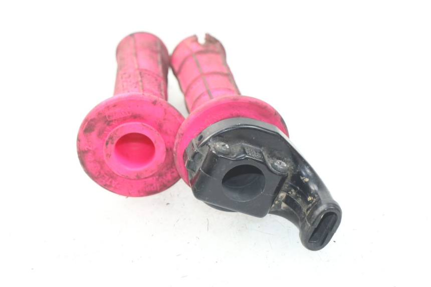 photo de THROTTLE GRIP SUZUKI RMZ RM-Z 450 (2008 - 2011)