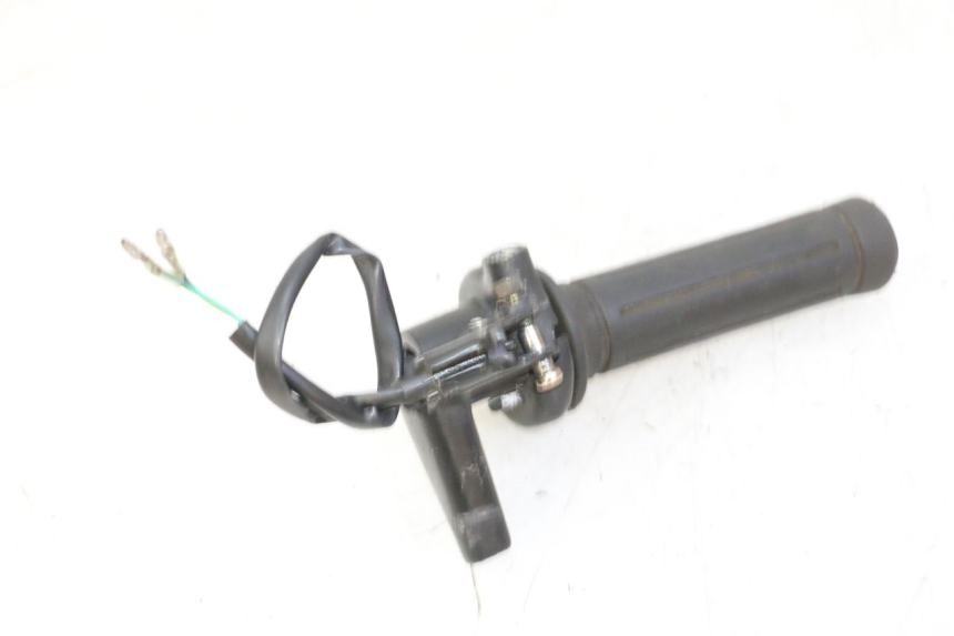 photo de THROTTLE GRIP HONDA SCV LEAD 100 (2003 - 2007)