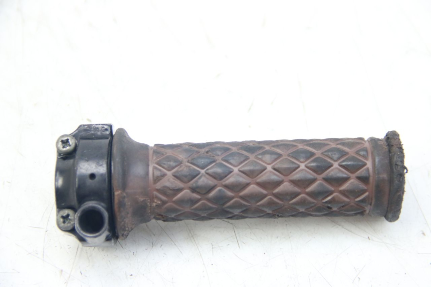 photo de THROTTLE GRIP YAMAHA SR 125 (1982 - 2003)