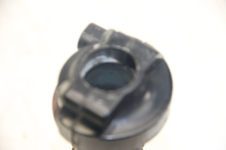 photo de THROTTLE GRIP YAMAHA SR 125 (1982 - 2003)