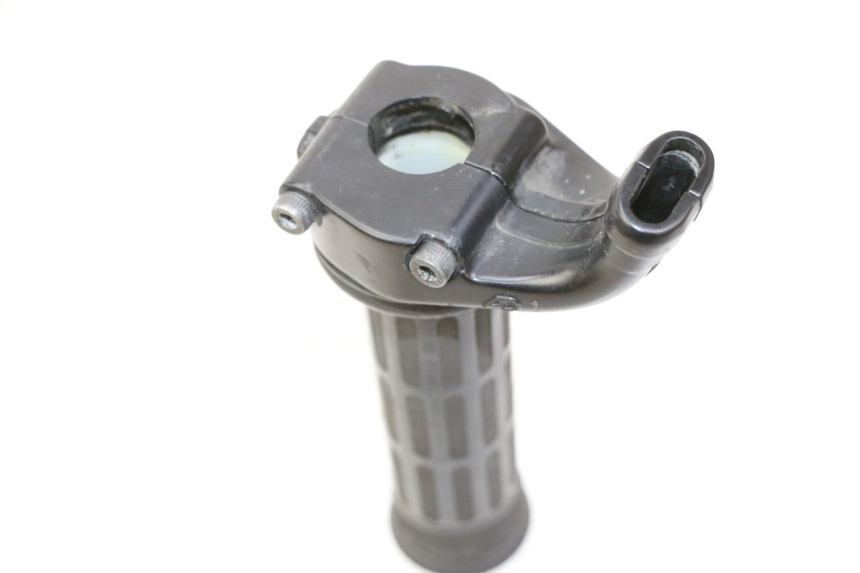 photo de THROTTLE GRIP YAMAHA TDM ABS 900 (2002 - 2014)