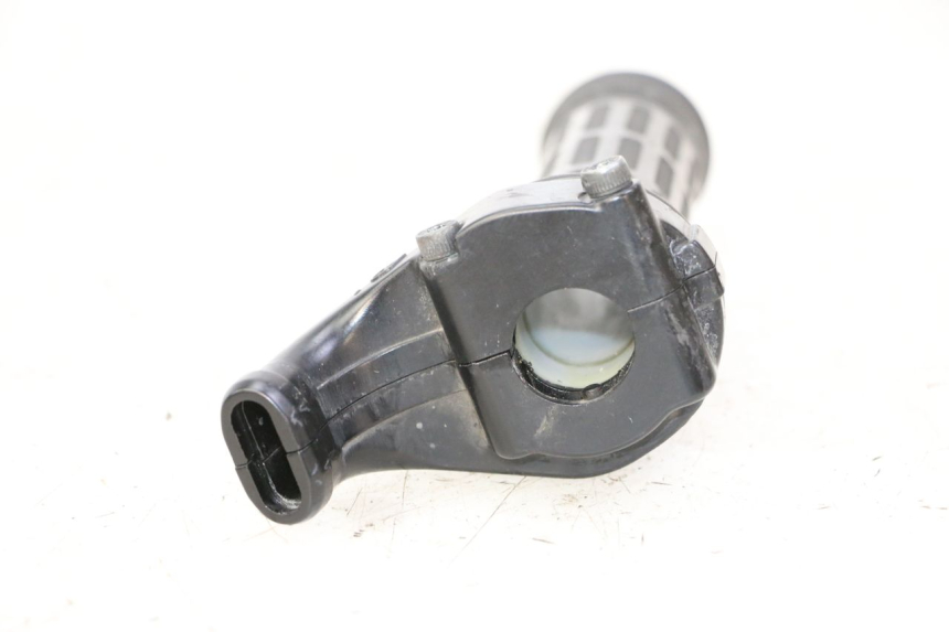 photo de THROTTLE GRIP YAMAHA TDM ABS 900 (2002 - 2014)