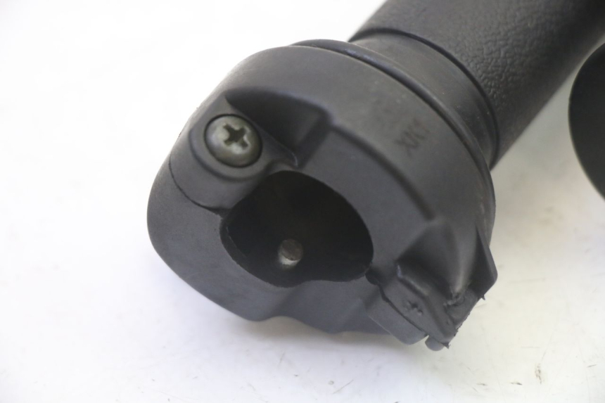 photo de THROTTLE GRIP PEUGEOT TWEET 4T 50 (2018 - 2020)