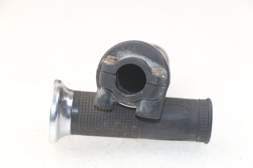 photo de THROTTLE GRIP PIAGGIO VESPA LX IE 125 (2010 - 2012)