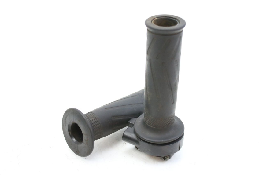 photo de THROTTLE GRIP YAMAHA XMAX X-MAX 125 (2006 - 2009) - Main view