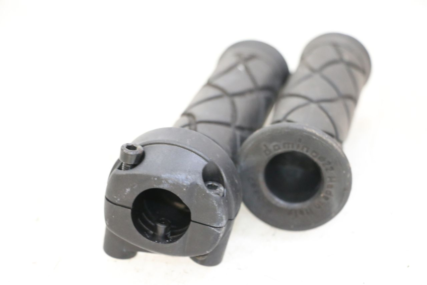 photo de THROTTLE GRIP YAMAHA NEOS NEO'S 4T 50 (2008 - 2016)