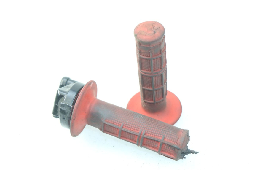 photo de THROTTLE GRIP YAMAHA YZ-F YZF 250 (2014 - 2018)