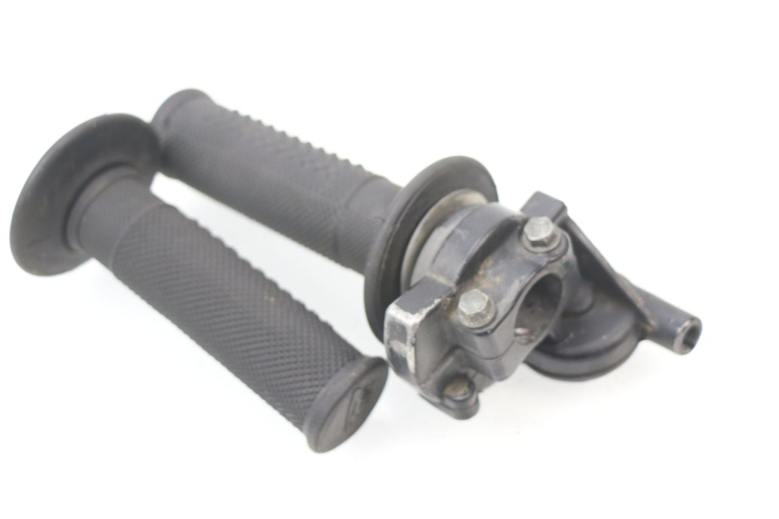photo de THROTTLE GRIP YAMAHA YZ 125 (1998 - 2005)