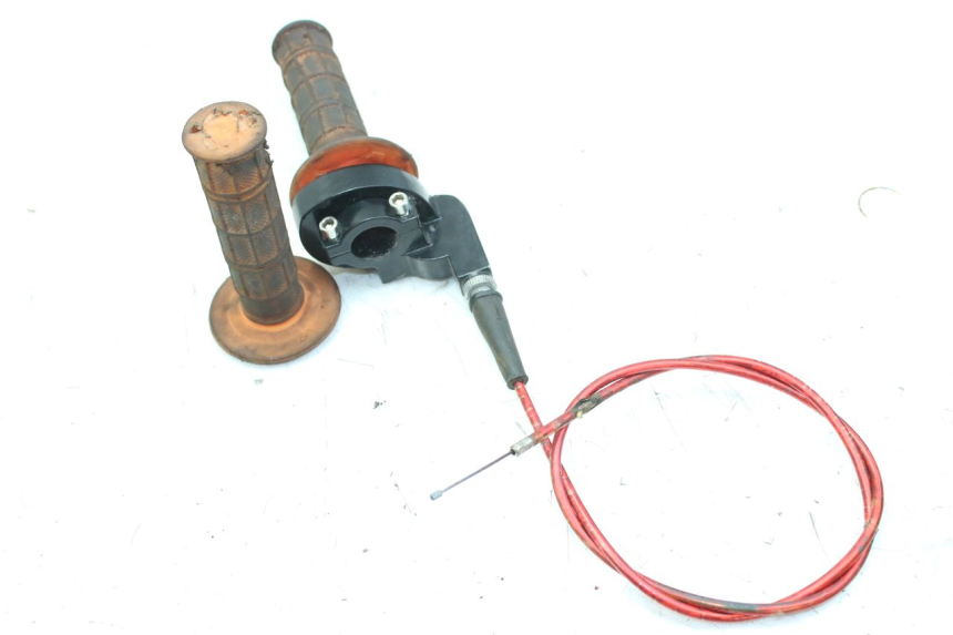 photo de THROTTLE GRIP ZHEJIANG XMOTOS XB-81 50