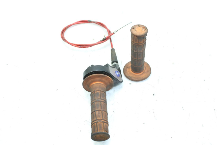 photo de THROTTLE GRIP ZHEJIANG XMOTOS XB-81 50