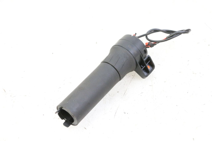 photo de THROTTLE GRIP SEGWAY NINEBOT ZT3 PRO 1