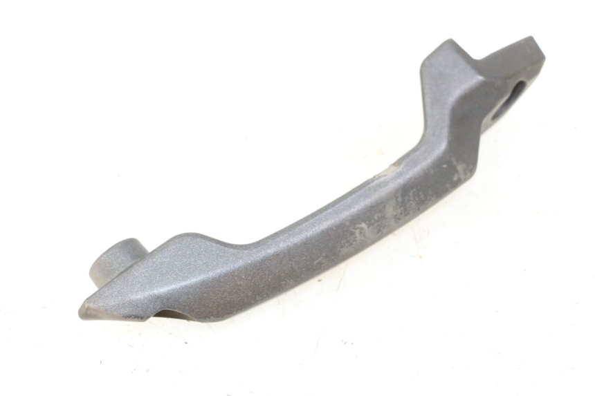 photo de RIGHT GRAB RAIL  KEEWAY K-LIGHT KLIGHT 125 (2018 - 2025) - Zoom on usage condition