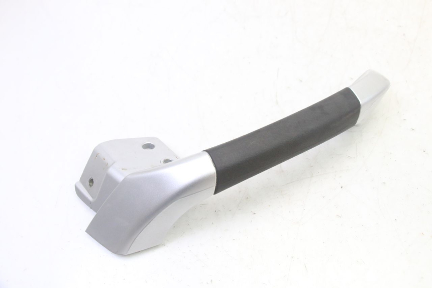 photo de RIGHT REAR HANDLEBAR PIAGGIO MP3 RL 250 (2007 - 2010)